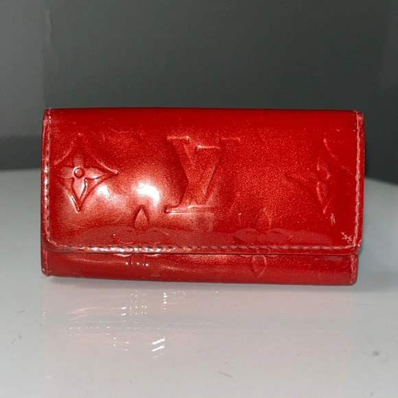 Louis Vuitton Red Vernis Leather Key Holder CA0098 - Picture 1 of 10